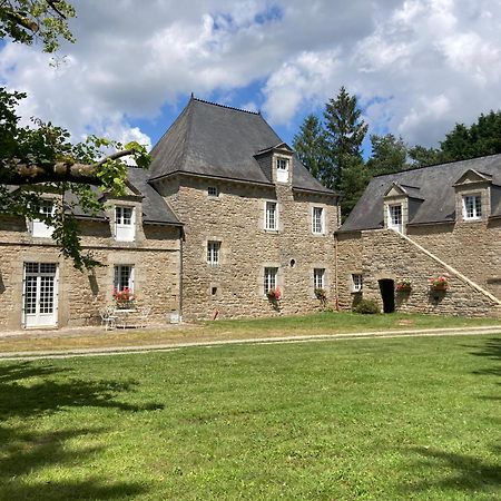 לינה וארוחת בוקר Malansac Manoir De Saint-Fiacre מראה חיצוני תמונה