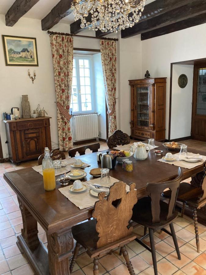 לינה וארוחת בוקר Malansac Manoir De Saint-Fiacre מראה חיצוני תמונה